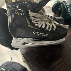 2018 Bauer Supreme S29 Hockey Skates 7 (Used)