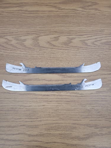 Bauer Fly X 272 XL #23-3 (Used)