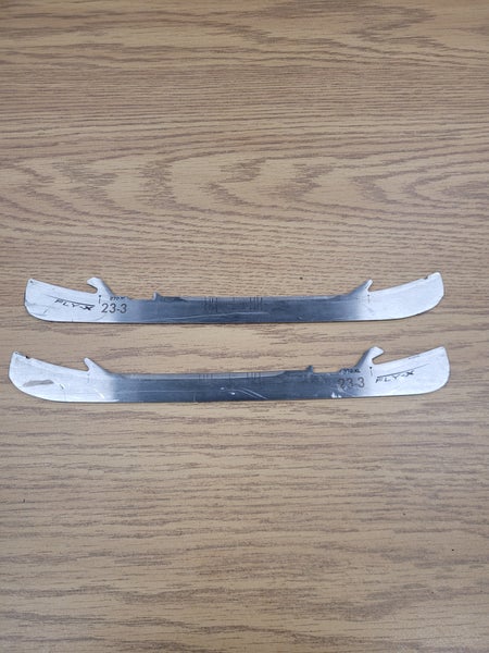 Bauer Fly X 272 XL #23-3 (Used)