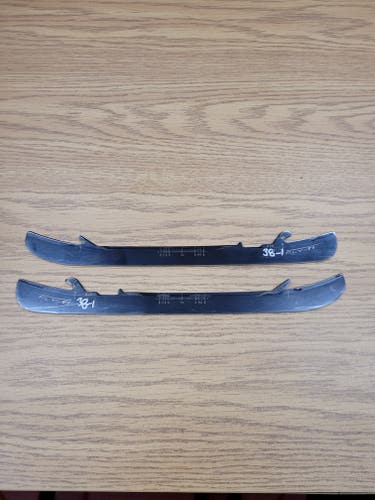 Bauer Fly-Ti 272 #38-1 (Used)