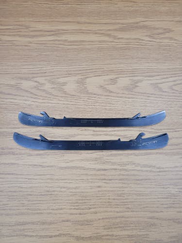 Bauer Fly-Ti 272 #37-5 (Used)