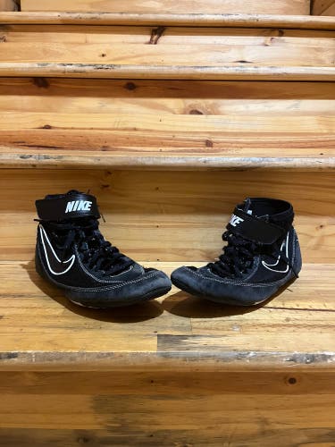 Nike (Used)