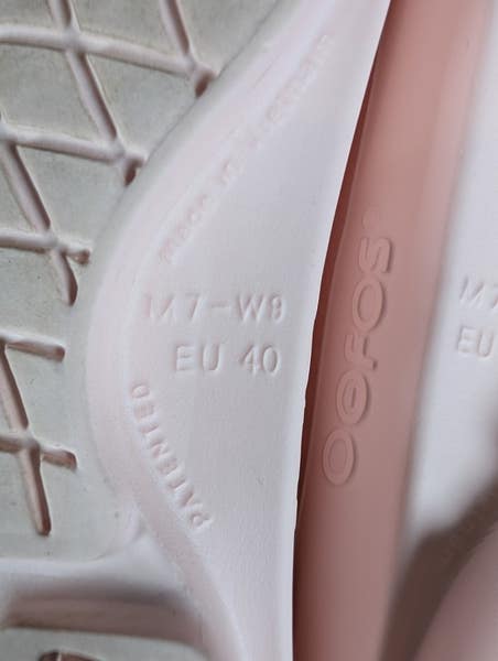 OOFOS Ooahh Women's Size: 9 Blush Pink Sandal Slide Shoe Recovery