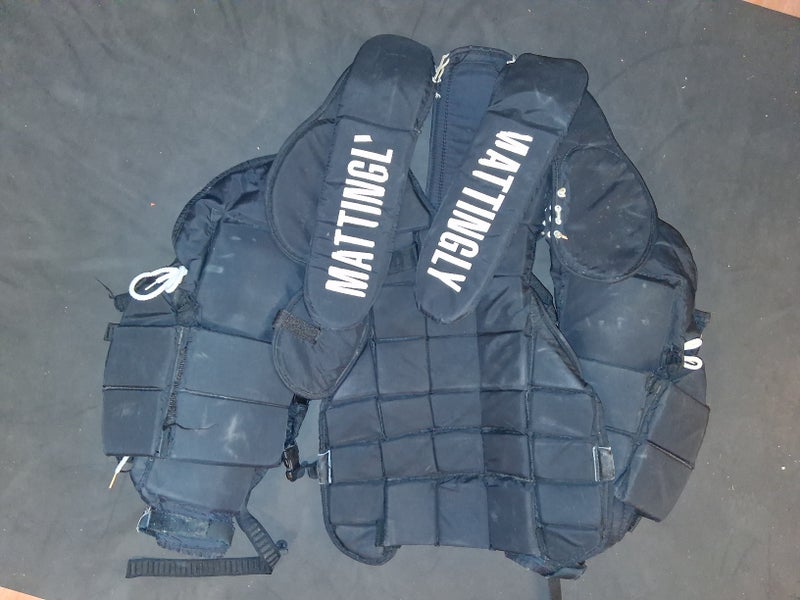 Mattingly SR Large Goalie Chest Protector (Used)