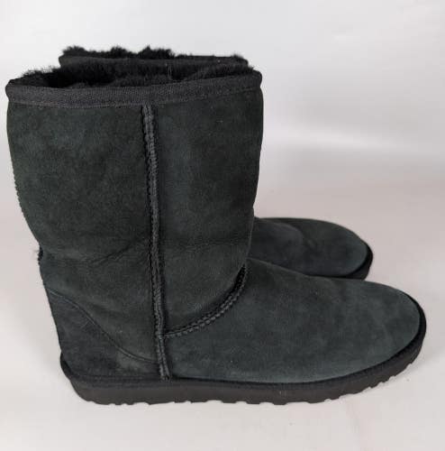 UGG Men's Size: 11 Classic Short Black Suede Sheepskin Boots