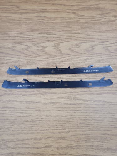 Size 9 Bauer LS PULSE Ti Goalie Set #4 (Used)