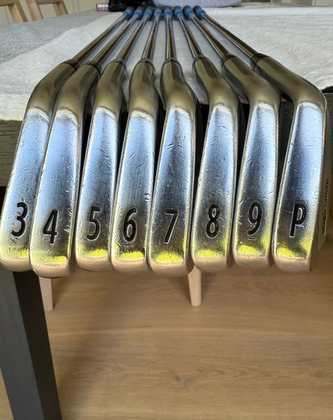 Men's Titleist 712 MB Right Handed Iron Set Stiff Flex Steel Shaft (Used)