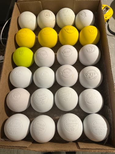 Lacrosse Balls- 22 Lightly used and new balls plus 2 free! 24 balls in lot!