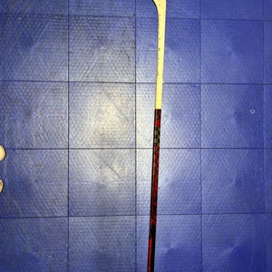 Intermediate CCM JetSpeed FT4 Pro Right Handed Hockey Stick P28 55 Flex (Used)