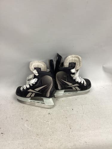 Used Reebok 2K FITLITE Youth Hockey Skate Youth 09.0 11851-S000039873