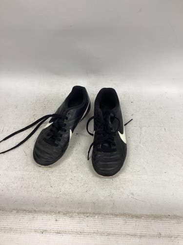 Used Nike Soccer Cleats Black Youth 12.0 11851-S000039870