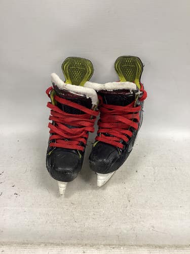 Used Bauer VAPOR X2.9 Junior Hockey Skate Junior 01 11851-S000039868