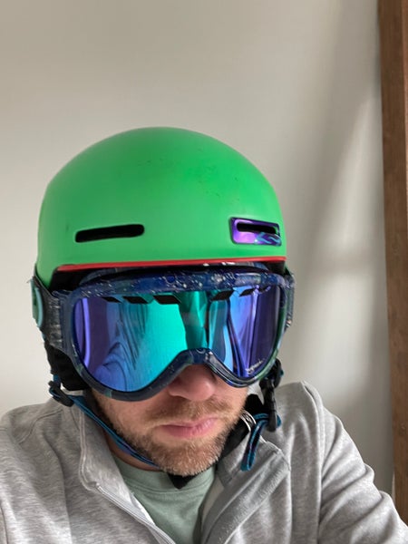 Unisex Medium Smith Maze Helmet (Used)