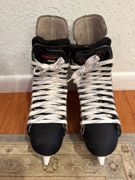 2000 Bauer Supreme 3000 Hockey Skates Regular Width 9 (Used)