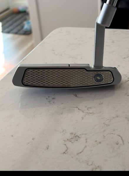 Silver Men's Odyssey Works Versa 1 Blade Right Handed Putter 35" (Used)