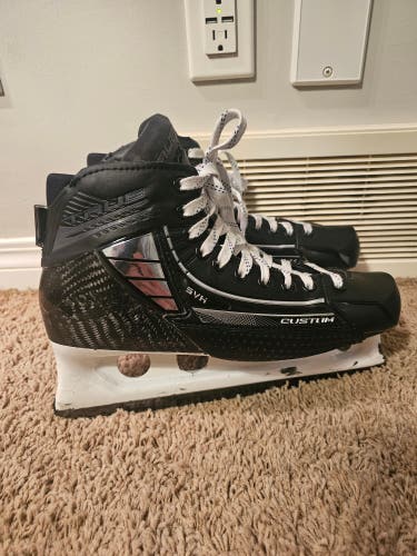 Pro Stock Custom True SVH One Piece Hockey Goalie Skates Regular Width 9.5 (Used)