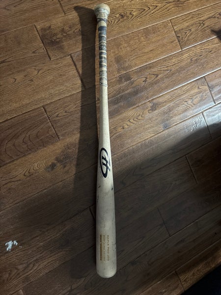 Broken Mike Tuchman bat
