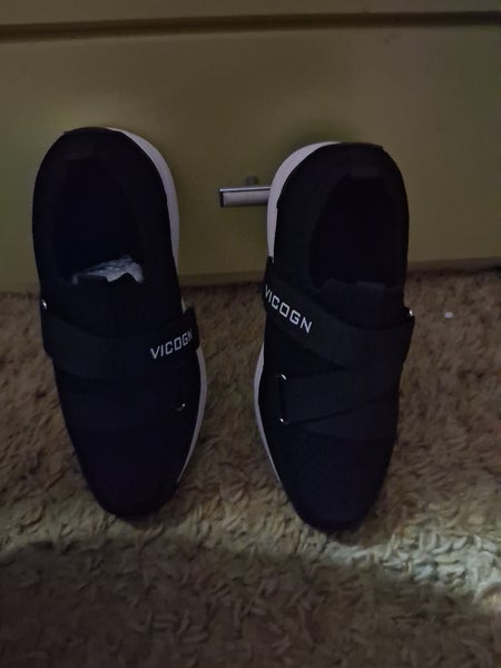 Women's Size 8.5 Bike Shoes (New)