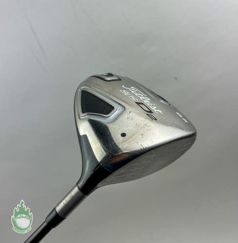 Right Handed Titleist 909 D2 Driver 8.5* Voodoo Stiff Graphite Golf Club