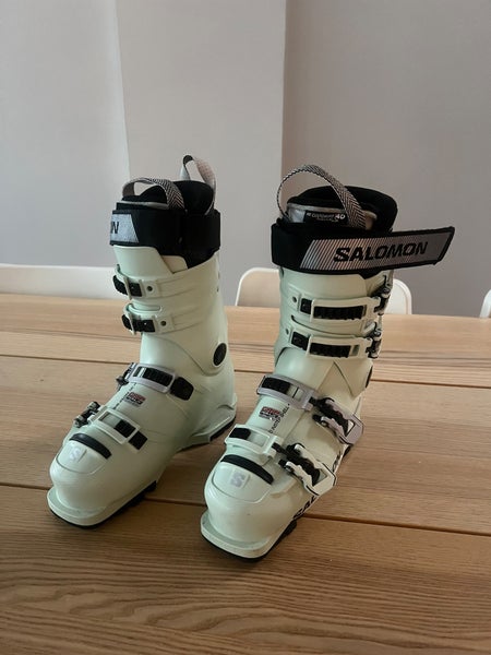 Women's Salomon S/Pro 100 Alpha Ski Boots Medium Flex 100 Mondo 23/23.5 (Used - Excellent) 24/25