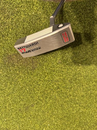 Bettinardi 2021 Studio Stock 17 Putter, 35" RH