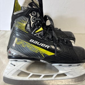 Bauer Vapor X4 Hockey Skates Regular Width 12.5 (Used)
