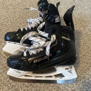 2022 Bauer Supreme Mach Hockey Skates 7 (Used)
