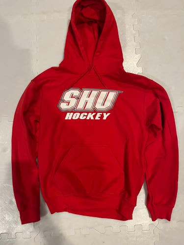 Sacred heart university hockey sweatshirt