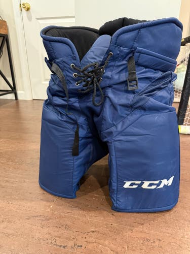 Men's Senior Medium CCM HP35 Hockey Pants Pro Stock (Used)