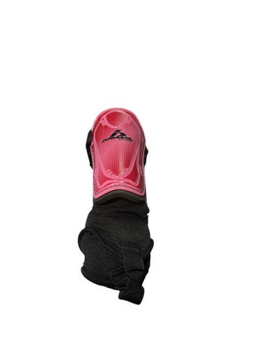 Used Brava Soccer Shin Guards Junior Pink XS 11834-S000042705