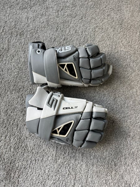 STX Cell IV Lacrosse Gloves Medium (Used)