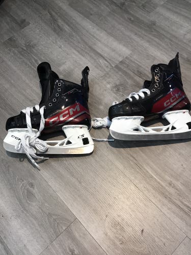 CCM JetSpeed FT6 Pro Hockey Skates Regular Width 6.5 REGULAR STEPSTEEL (New)