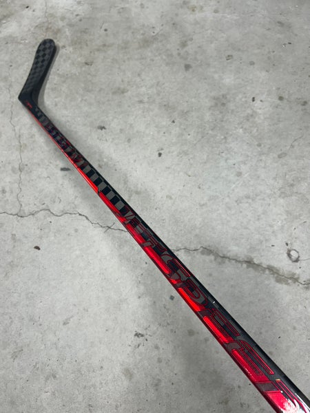 P29 80 Flex Senior CCM JetSpeed FT4 Pro Right Handed Hockey Stick Pro Stock NHL (New)