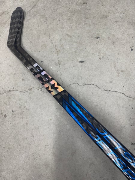 2 Pack P28M 85 Flex Senior CCM Jetspeed FT7 Pro Right Hand Hockey Stick Pro Stock NHL (New)