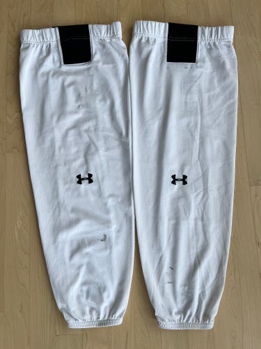 Used White Under Armour Senior Pro Stock Socks Medium