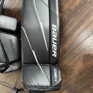 Medium 2023 Bauer GSX Goalie Leg Pads (Used)