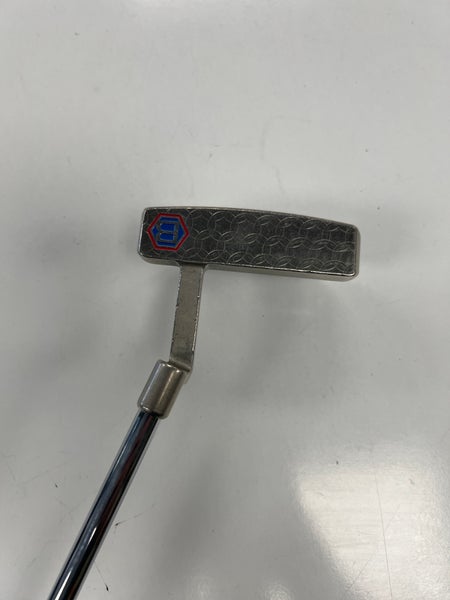 Men's Bettinardi BB32 Blade Right Handed Putter 35" (Used)
