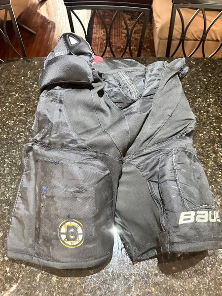 Boston Bruins Men's Senior Large Bauer Custom Pro Hockey Pants Pro Stock (Used)