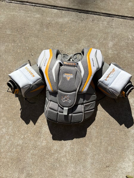 Medium 2021 Vaughn Ventus LT68 Goalie Chest Protector (Used)