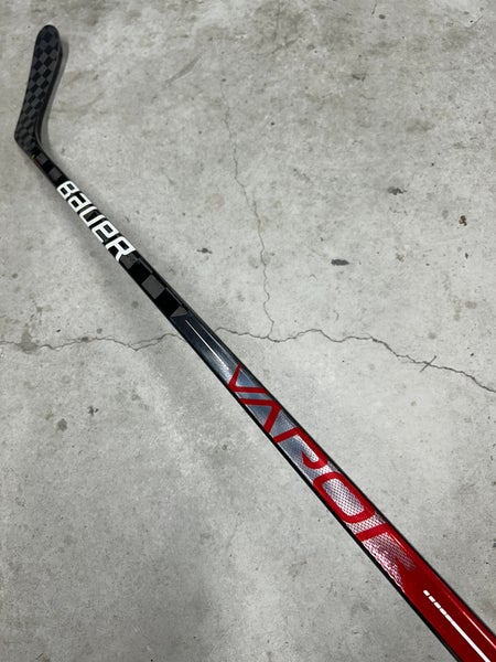 87 Flex P28 Senior Bauer Vapor Hyperlite Right Hand Hockey Stick Pro Stock NHL (New)