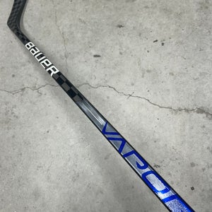 77 Flex Custom P92 Senior Bauer Vapor Hyperlite Right Hand Hockey Stick Pro Stock NHL (New)