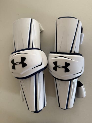 Large Adult Under Armour Revenant Arm Pads (Used)