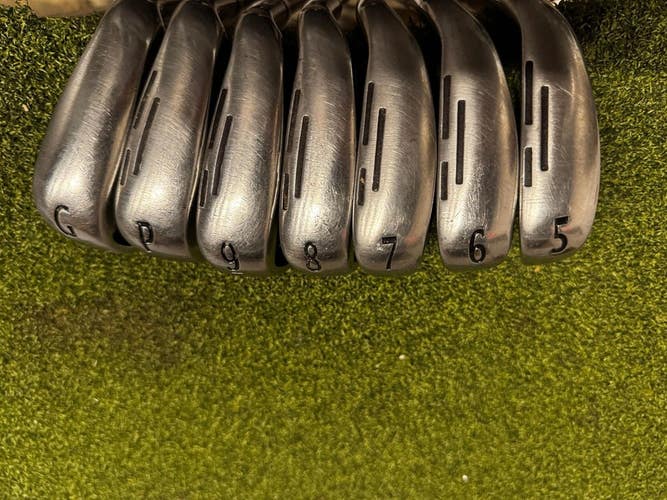 Wilson D9 5-GW Iron Set, Tensei Regualr Flex, RH