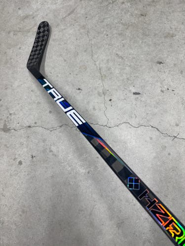 Right Hand 75 Flex P28 Hzrdus Smoke Senior True Pro Stock (New) NHL