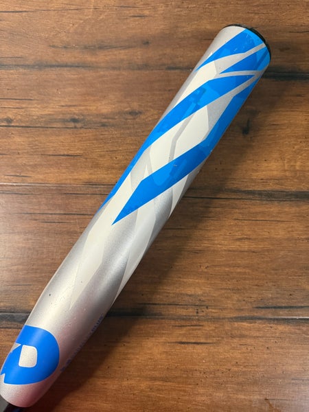 DeMarini CF Zen 28/17 (-11) Fastpitch Softball Bat