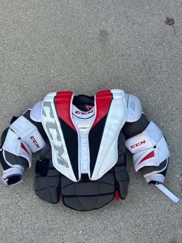 Medium CCM Eflex 5.9 Goalie Chest Protector (Used)