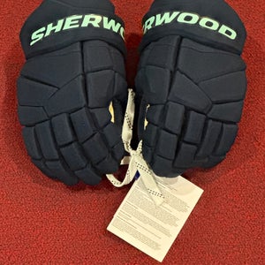 Seattle Kraken Sher-Wood Rekker Morph 1 Gloves (New) Item#SSSA