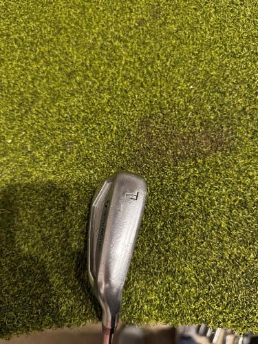 TaylorMade P770 Pitching Wedge, Dynamic Gold S300 Stiff Flex, RH