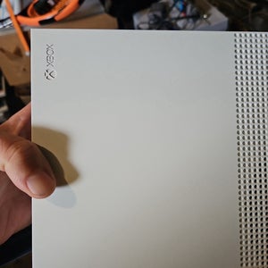 XBox one S (Used)