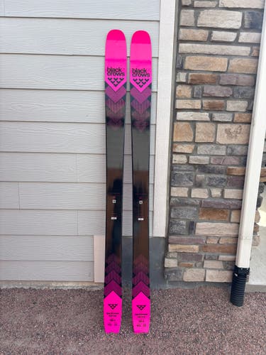 2025 Powder 194 cm Black Crows Corvus Skis (New)